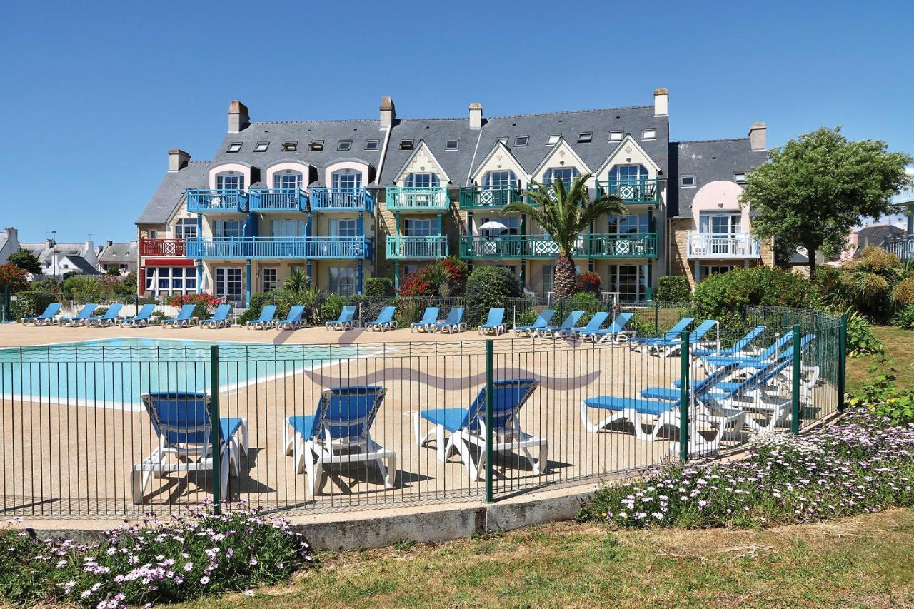 Localise - A06 - Entierement De Plain-Pied Avec Petite Vue Mer - Donnant Sur La Piscine Et Le Jardin - Wifi Inclus - Draps Inclus - Guilvinec Luaran gambar